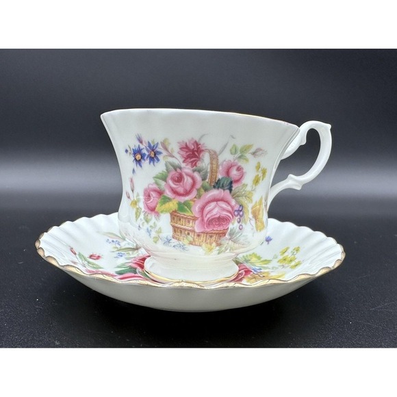 Royal Albert Other - Royal Albert Bone China England Tea Cup And Saucer Gold Trim
